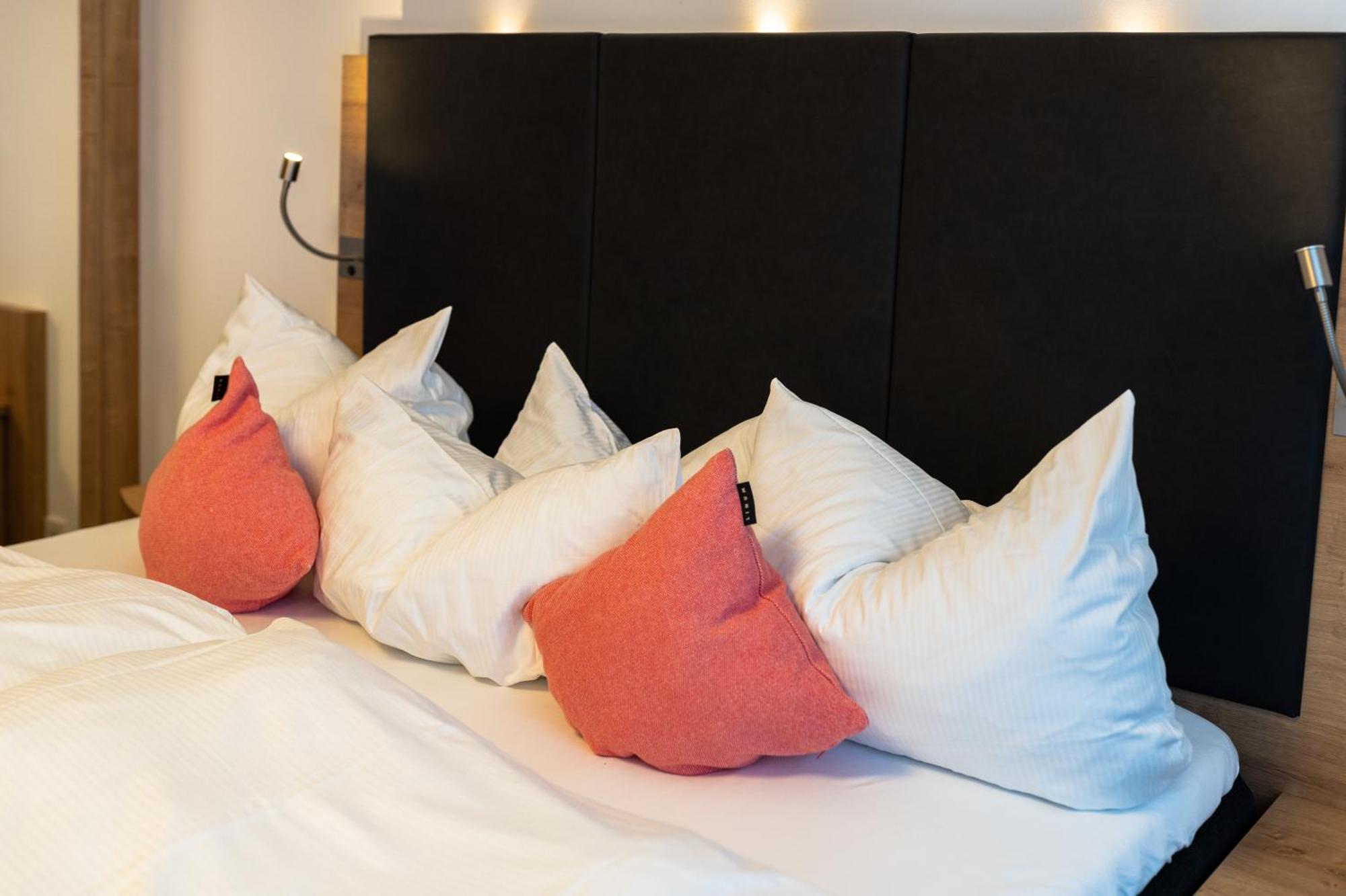 Hotel Zur Traube Ürzig Oda fotoğraf