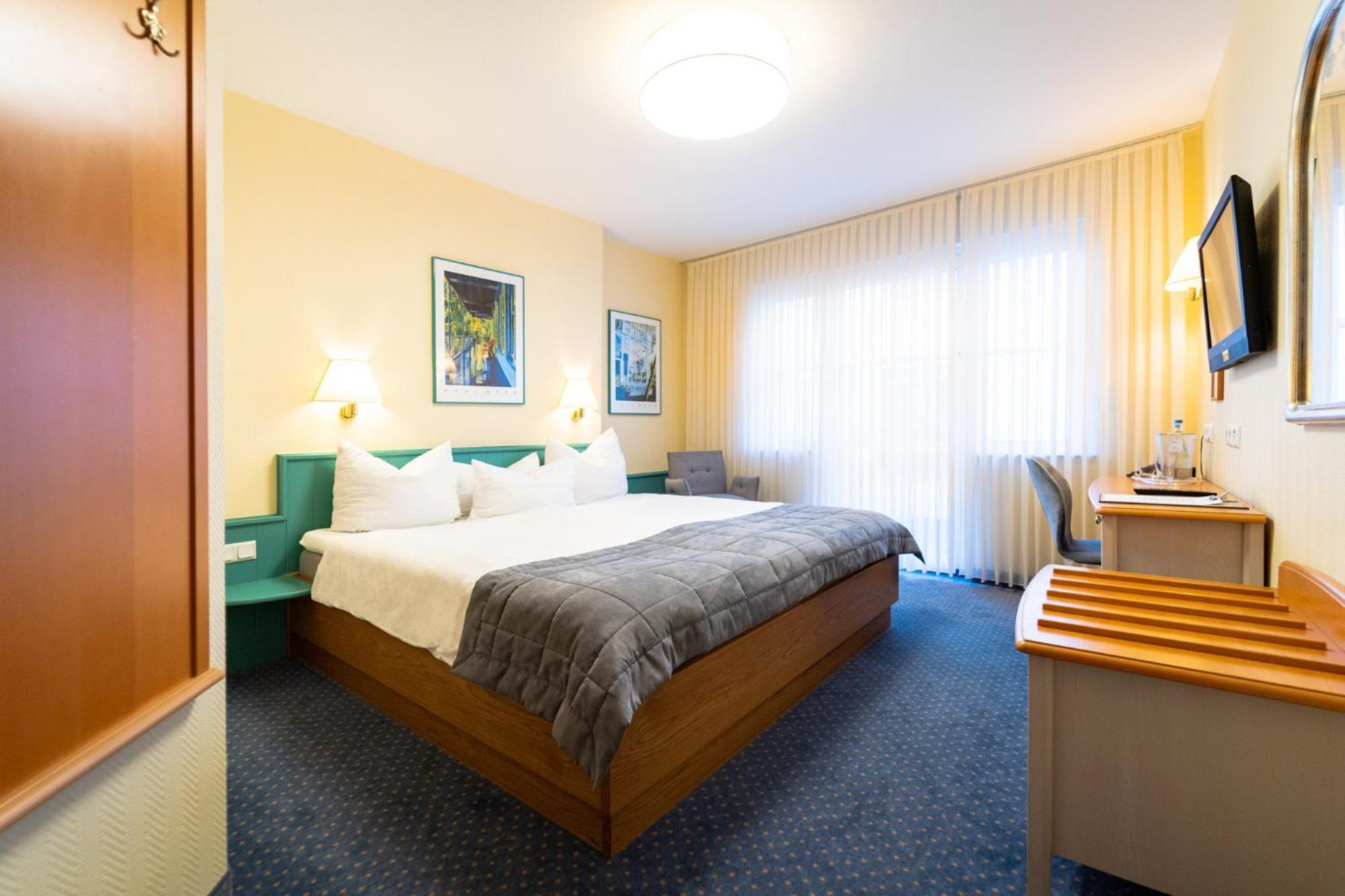 Hotel Zur Traube Ürzig Oda fotoğraf