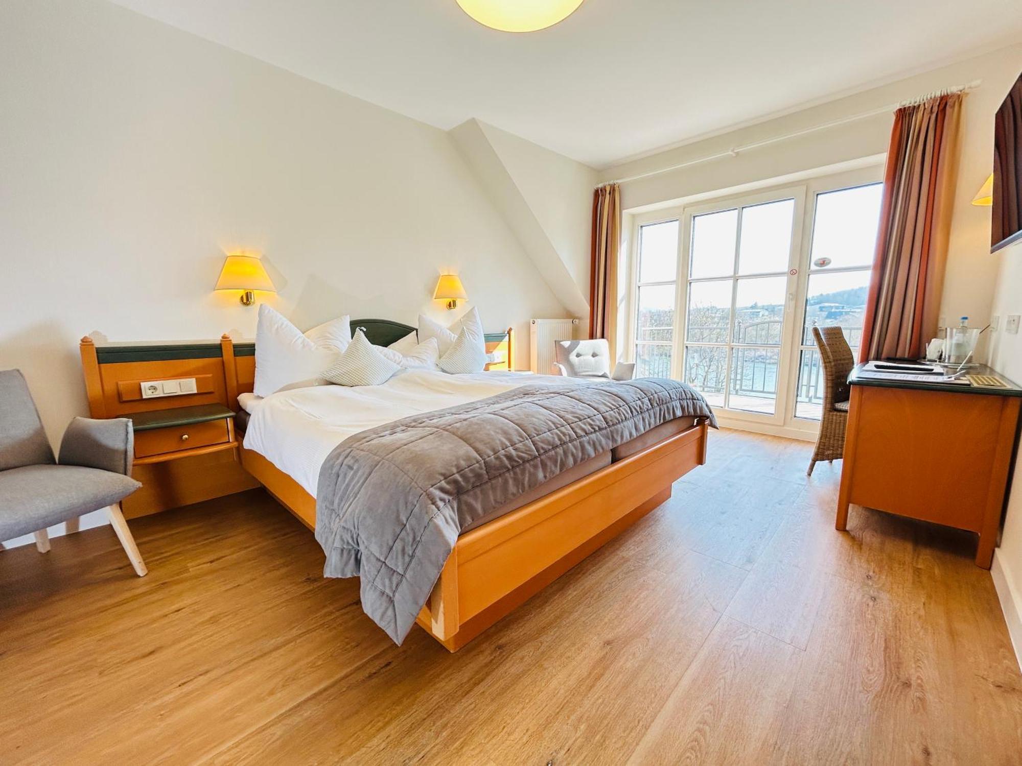 Hotel Zur Traube Ürzig Oda fotoğraf